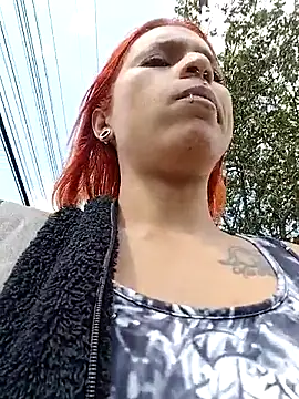 Snapshot of Zoe73_ chatting on October 2, 2025, 6:59 pm Zoe73  online show from October 2, 2025, 6:59 pm