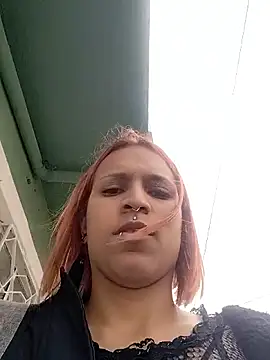 Snapshot of Zoe73_ chatting on October 16, 2025, 5:47 pm Zoe73  online show from October 16, 2025, 5:47 pm