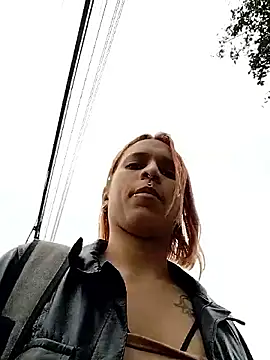 Snapshot of Zoe73_ chatting on October 27, 2025, 6:45 pm Zoe73  online show from October 27, 2025, 6:45 pm