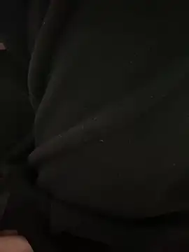 Snapshot of anhye8 chatting on February 10, 2026, 7:45 am anhye8 online show from February 10, 2026, 7:45 am