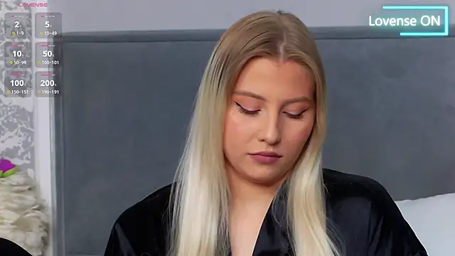 Amy mit online show from September 25, 2025, 10:19 am