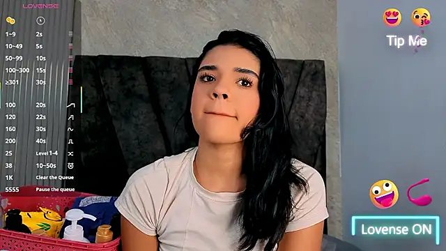 Miagomezx online show from February 9, 2026, 8:35 pm