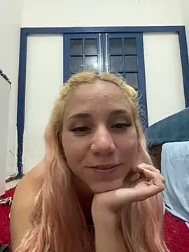 Snapshot of Bruna551 chatting on September 30, 2025, 3:00 am Bruna551 online show from September 30, 2025, 3:00 am