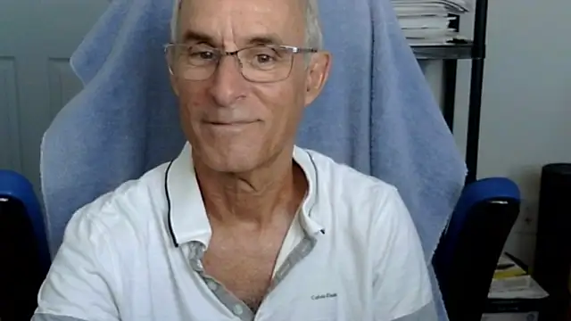 funone1999 online show from November 10, 2025, 9:14 pm