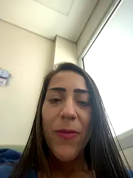 Snapshot of lucioliveira chatting on October 15, 2025, 6:19 pm lucioliveira online show from October 15, 2025, 6:19 pm