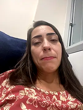 Snapshot of lucioliveira chatting on October 17, 2025, 5:32 am lucioliveira online show from October 17, 2025, 5:32 am