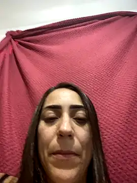 lucioliveira online show from November 15, 2025, 5:31 pm