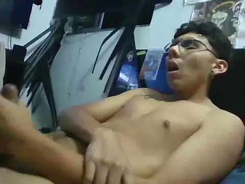 Snapshot of snopgz chatting on October 5, 2025, 5:50 am snopgz online show from October 5, 2025, 5:50 am