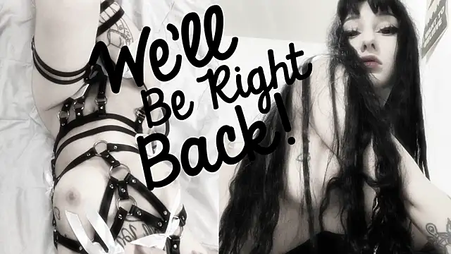 Crystal somnia online show from November 18, 2025, 7:40 pm