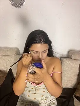 Snapshot of lunita_sweet5 chatting on November 21, 2025, 1:15 am lunita sweet5 online show from November 21, 2025, 1:15 am