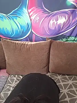 AllexyAle online show from March 13, 2026, 6:53 am