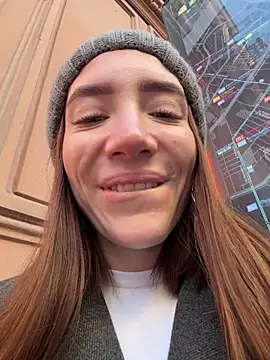 BallerinaCappuccino  online show from October 19, 2025, 6:14 am