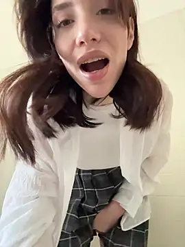 Snapshot of BallerinaCappuccino_ chatting on February 15, 2026, 7:51 am BallerinaCappuccino online show from February 15, 2026, 7:51 am