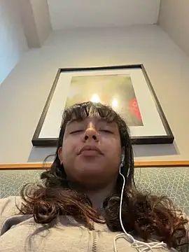 allybluee777 online show from February 13, 2026, 1:40 pm