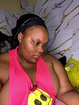 chubbybbw18 online show from April 18, 2026, 5:28 pm