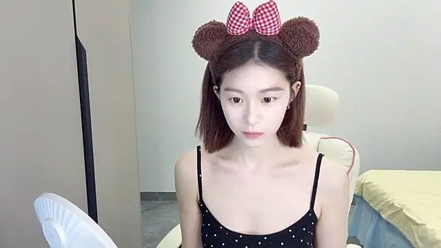 Snapshot of Cookie-oo chatting on September 13, 2025, 12:54 am Cookie-oo online show from September 13, 2025, 12:54 am