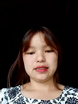 XoiXoi232 online show from September 12, 2025, 3:28 am