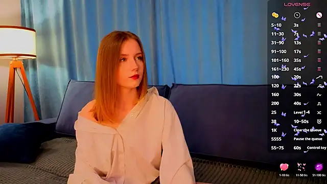 Lolisin online show from June 30, 2026, 5:14 pm