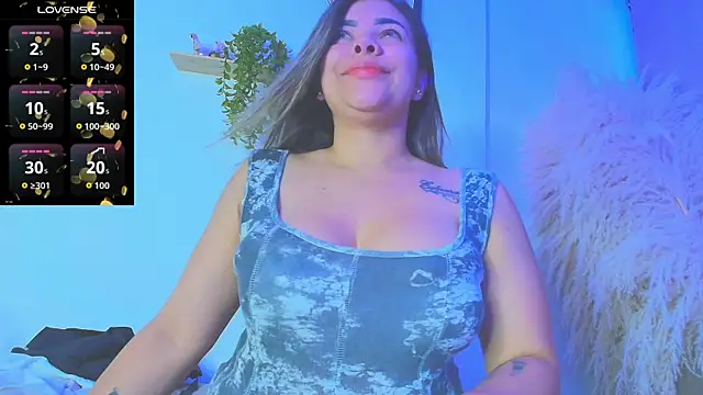 Snapshot of LindaaEvanss chatting on September 17, 2025, 5:03 pm LindaaEvanss online show from September 17, 2025, 5:03 pm