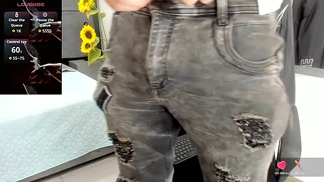 Jheampiiero online show from April 4, 2026, 10:07 pm