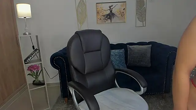 Snapshot of Saskia_litt chatting on October 20, 2025, 4:35 am Saskia litt online show from October 20, 2025, 4:35 am