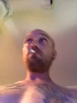 Snapshot of nathanlewrbsn chatting on September 27, 2025, 8:08 am nathanlewrbsn online show from September 27, 2025, 8:08 am