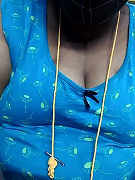 Snapshot of TAMIL_ELAKKIYA chatting on September 20, 2025, 6:53 pm TAMIL ELAKKIYA online show from September 20, 2025, 6:53 pm