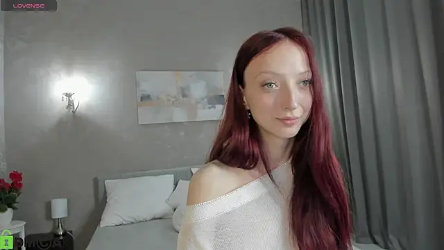 Snapshot of Daria_J chatting on June 20, 2026, 4:04 am Daria J online show from June 20, 2026, 4:04 am