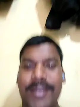 hotboy43339 online show from October 25, 2025, 4:31 am