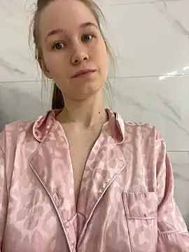 belka22  online show from December 3, 2025, 5:26 am