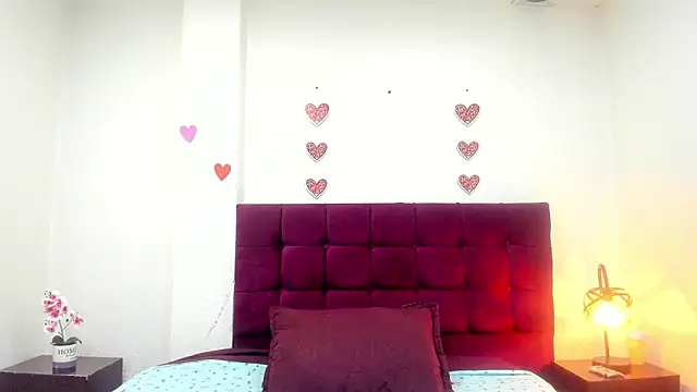 MashaPiink online show from March 3, 2026, 1:06 pm