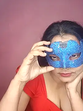 MEERAcle online show from October 22, 2025, 11:26 pm