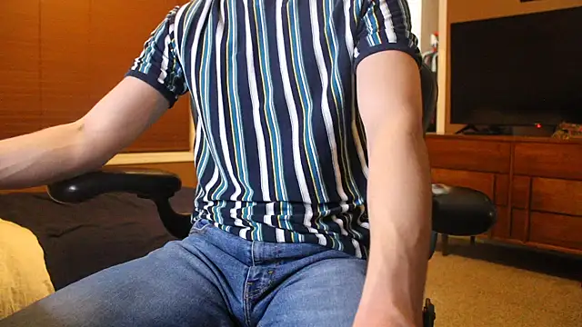 jjjjjfive online show from March 7, 2026, 3:25 am