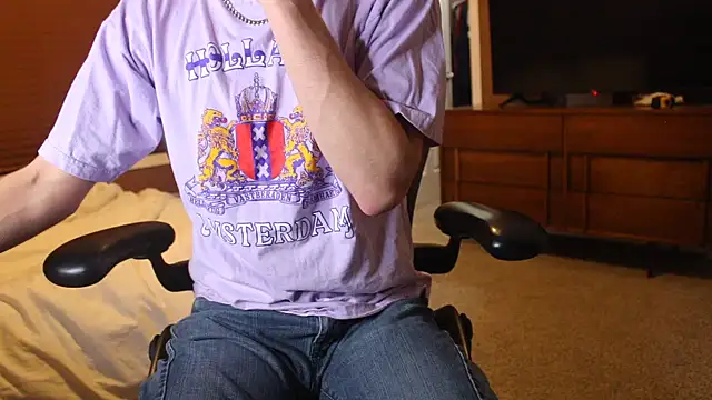 jjjjjfive online show from March 15, 2026, 6:41 am