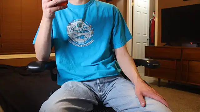 jjjjjfive online show from March 23, 2026, 2:37 am