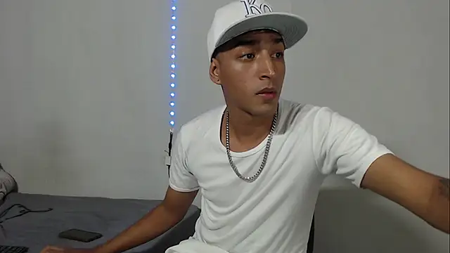 partdemonlatin666 online show from October 30, 2025, 8:20 pm