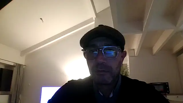 Twooseul online show from February 10, 2026, 7:51 pm