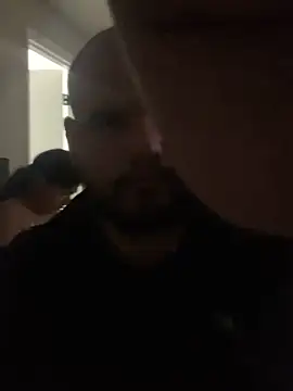 shakeweight online show from November 15, 2025, 9:39 am