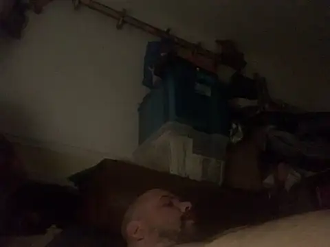 shakeweight online show from April 15, 2026, 10:22 am