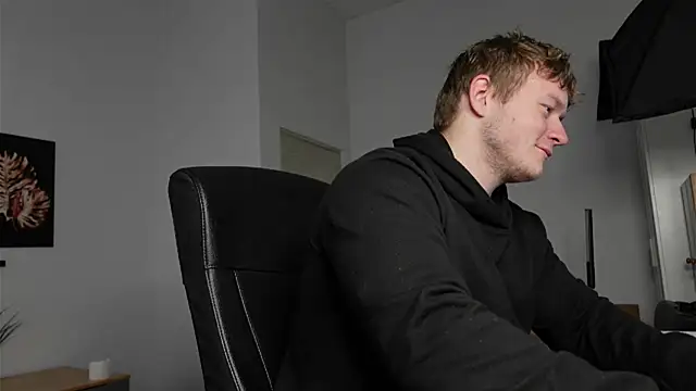 Richard Dullas online show from September 27, 2025, 5:45 am