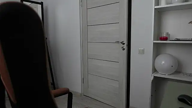 Richard Dullas online show from October 26, 2025, 7:25 am