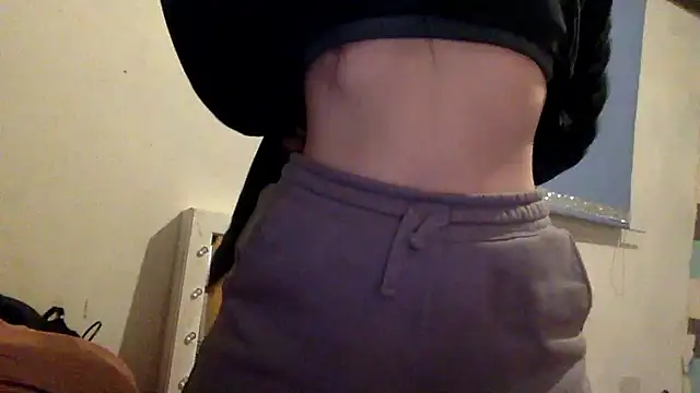 Bellababexox online show from November 19, 2025, 6:02 am