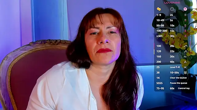 AmaraMoon  online show from September 15, 2025, 9:26 pm