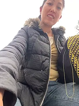 Huong-Ly online show from January 13, 2026, 2:17 am