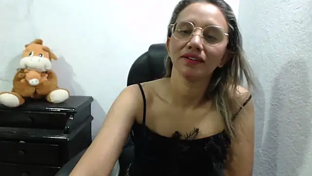 StarletTays online show from March 17, 2026, 7:12 am