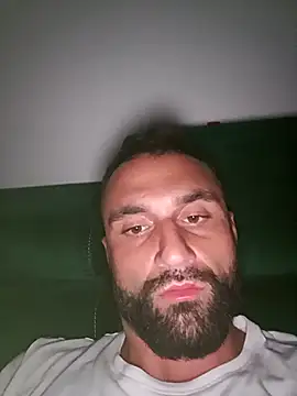 Snapshot of Cavi768 chatting on September 8, 2025, 8:52 pm Cavi768 online show from September 8, 2025, 8:52 pm