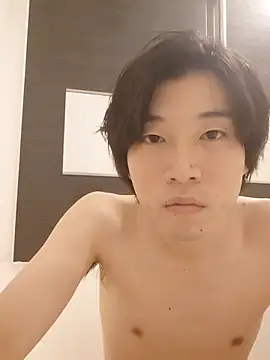 tanaka113 online show from May 22, 2026, 2:12 pm