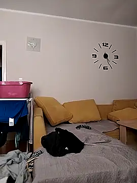 Snapshot of Fredry111 chatting on September 27, 2025, 6:07 am Fredry111 online show from September 27, 2025, 6:07 am