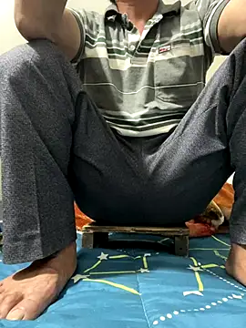 hotboy2x online show from December 19, 2025, 12:12 pm