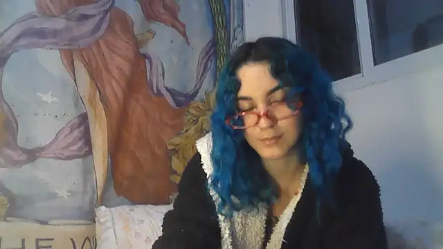 Snapshot of peetitefairy chatting on June 20, 2026, 6:38 am peetitefairy online show from June 20, 2026, 6:38 am
